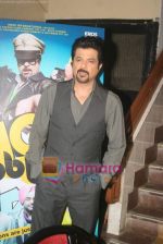 Anil Kapoor on the sets of Sa Re GAMA superstars in Famous on 29th Nov 2010 (17).JPG